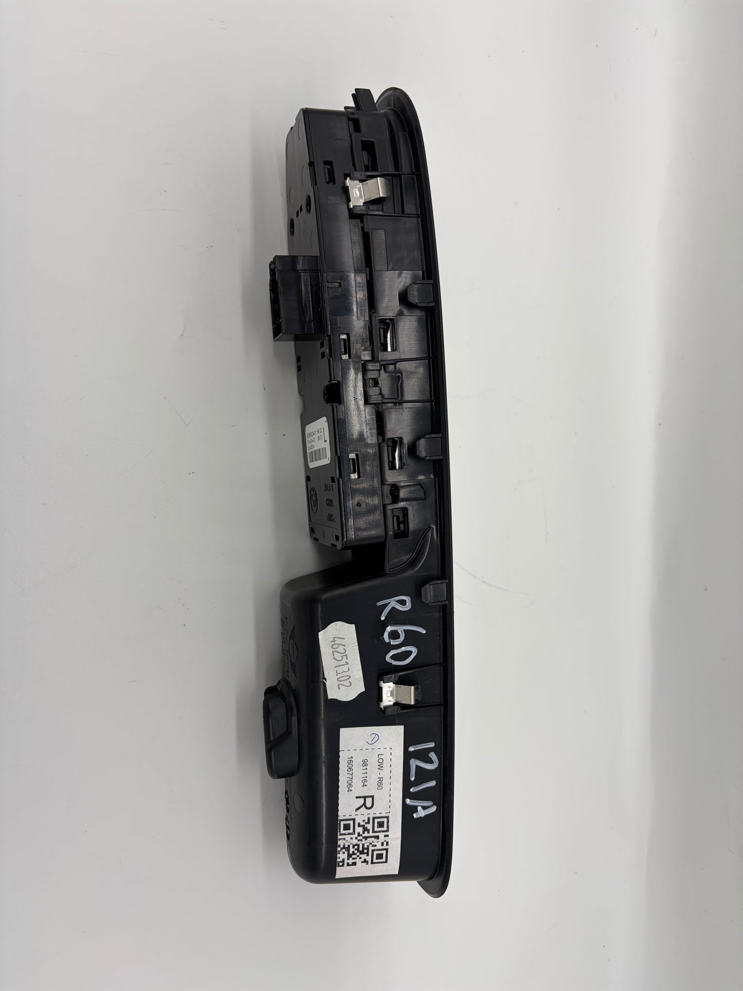 Mini Countryman R60 Front Right Driver Window Switch Pack 9811164 9289622 RHD