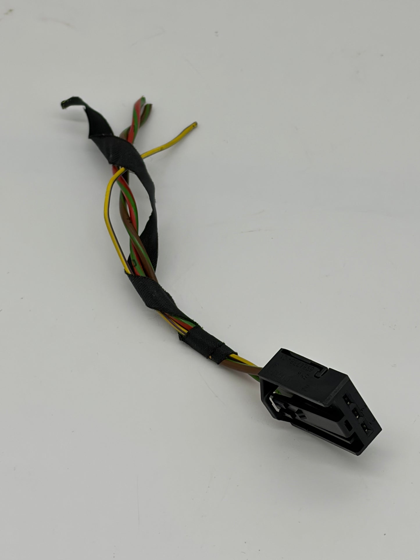 BMW Mini Tailgate Boot Light Wiring Loom Connector Plug 3-Pin Pigtail 6984738