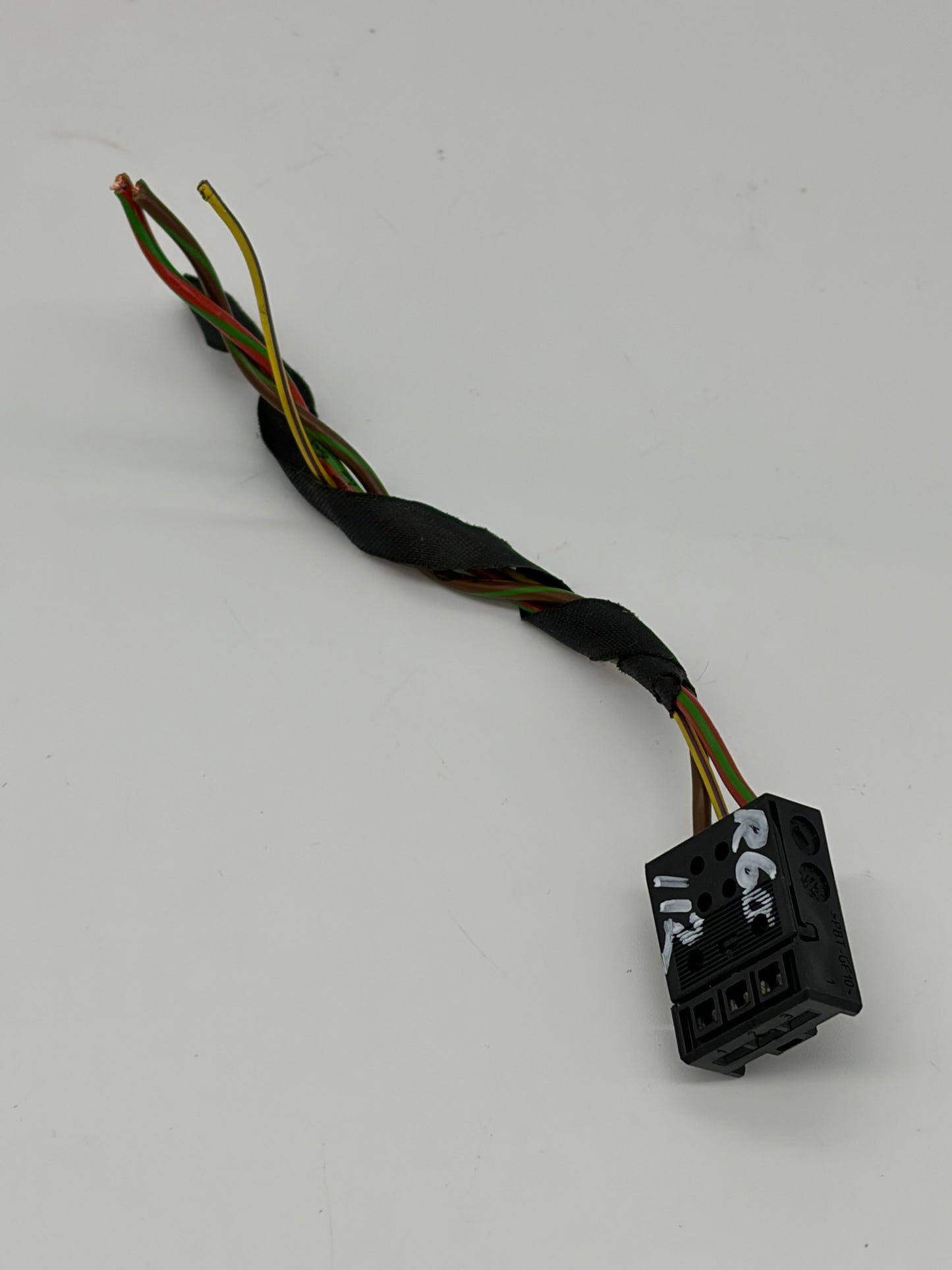 BMW Mini Tailgate Boot Light Wiring Loom Connector Plug 3-Pin Pigtail 6984738